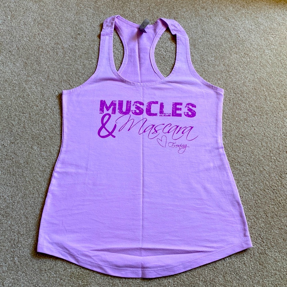 Mayhem tank, medium, EUC